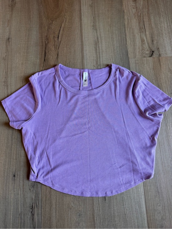 all in motion Tops - All in Motion Crop Tee